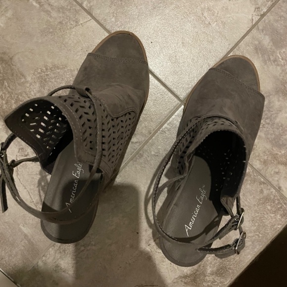 American eagle heel - Picture 3 of 3